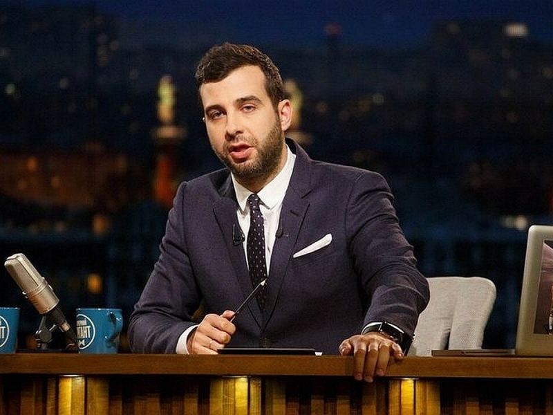 Ургант взбесил Сеть циничной шуткой о Шукшиной в эфире Первого канала