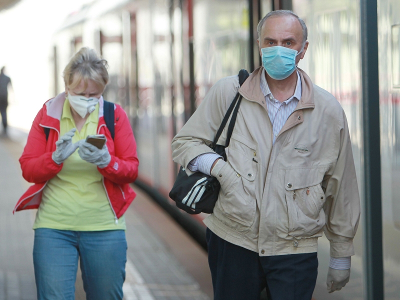 В Москве отменили ношение перчаток в общественных местах